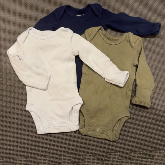 Carter’s Kids One Pieces Set - White, Green, and Blue - Picture 1 of 1